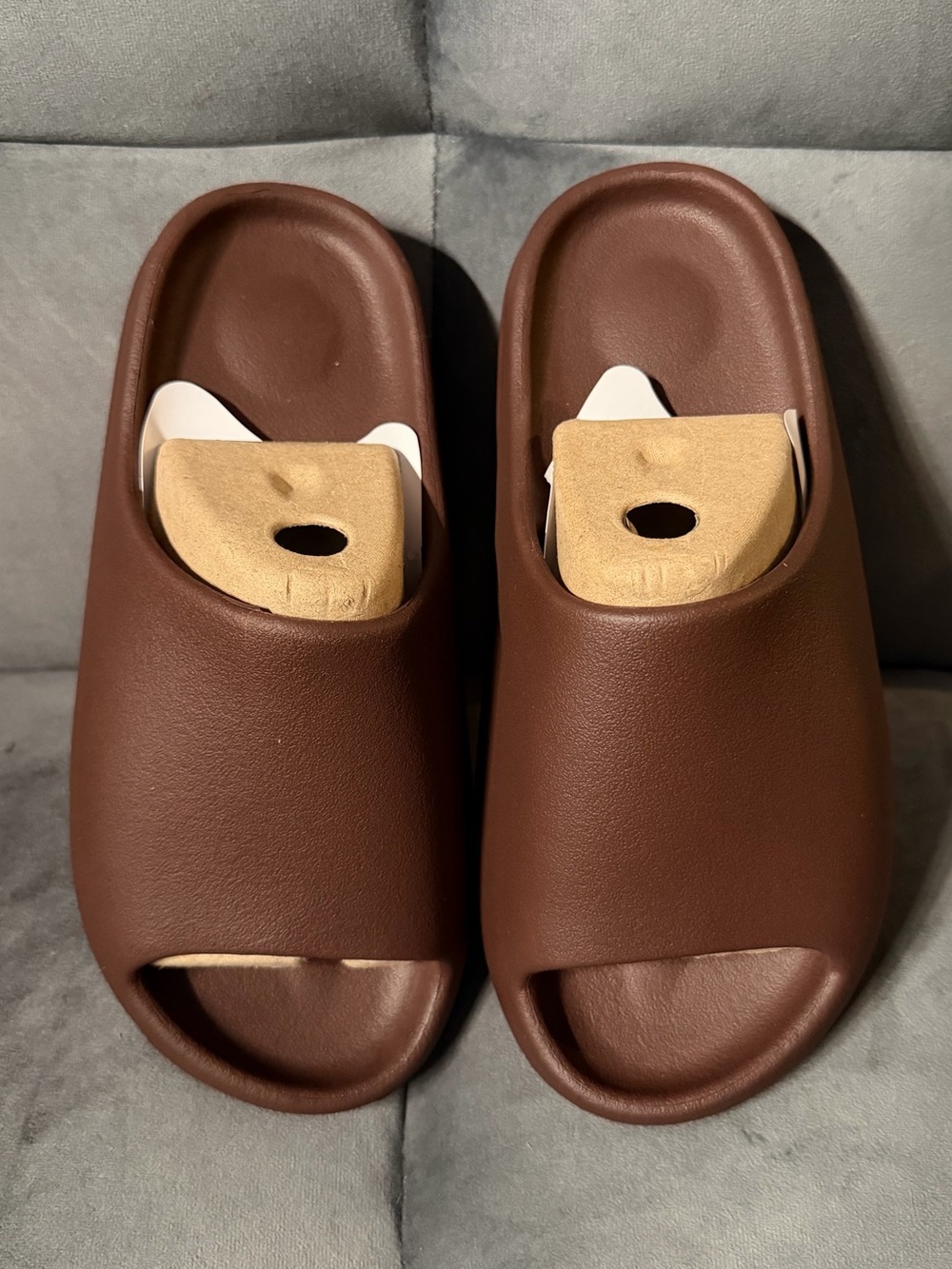 Yeezy Slides YS-01 Fudge US Size 9M/10W New with Original Bag not a box